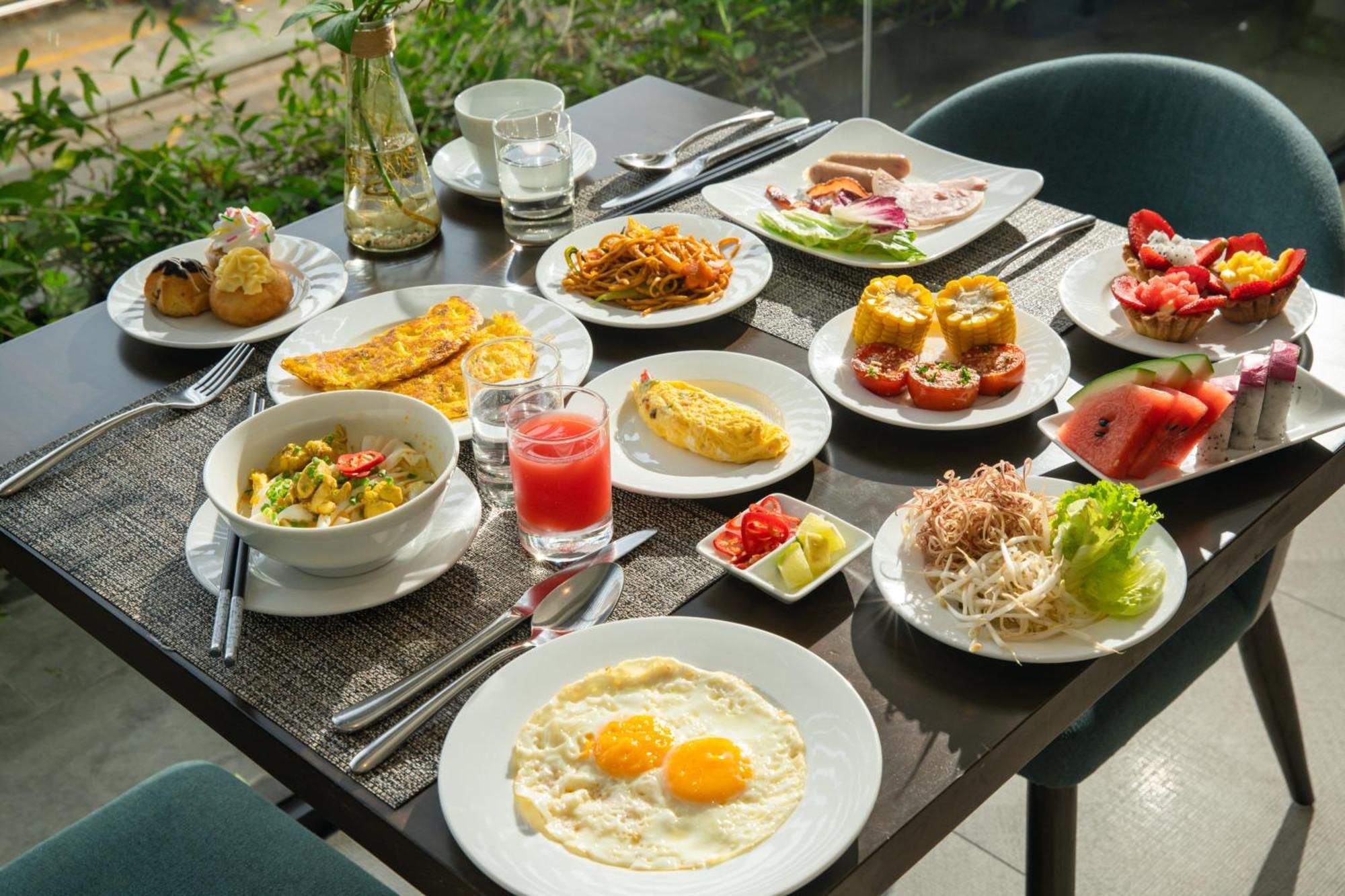 Satya Da Nang Hotel Han Market מראה חיצוני תמונה